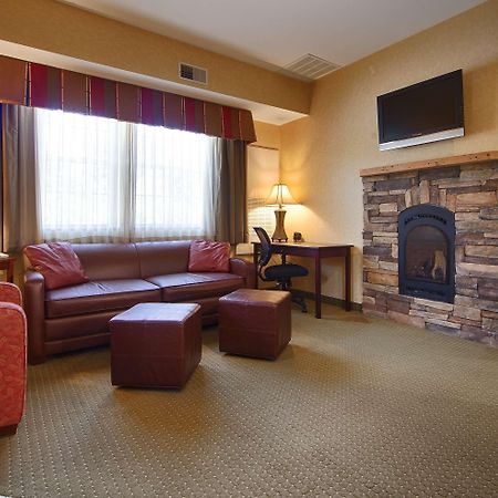 Best Western Plus Ticonderoga Exterior photo