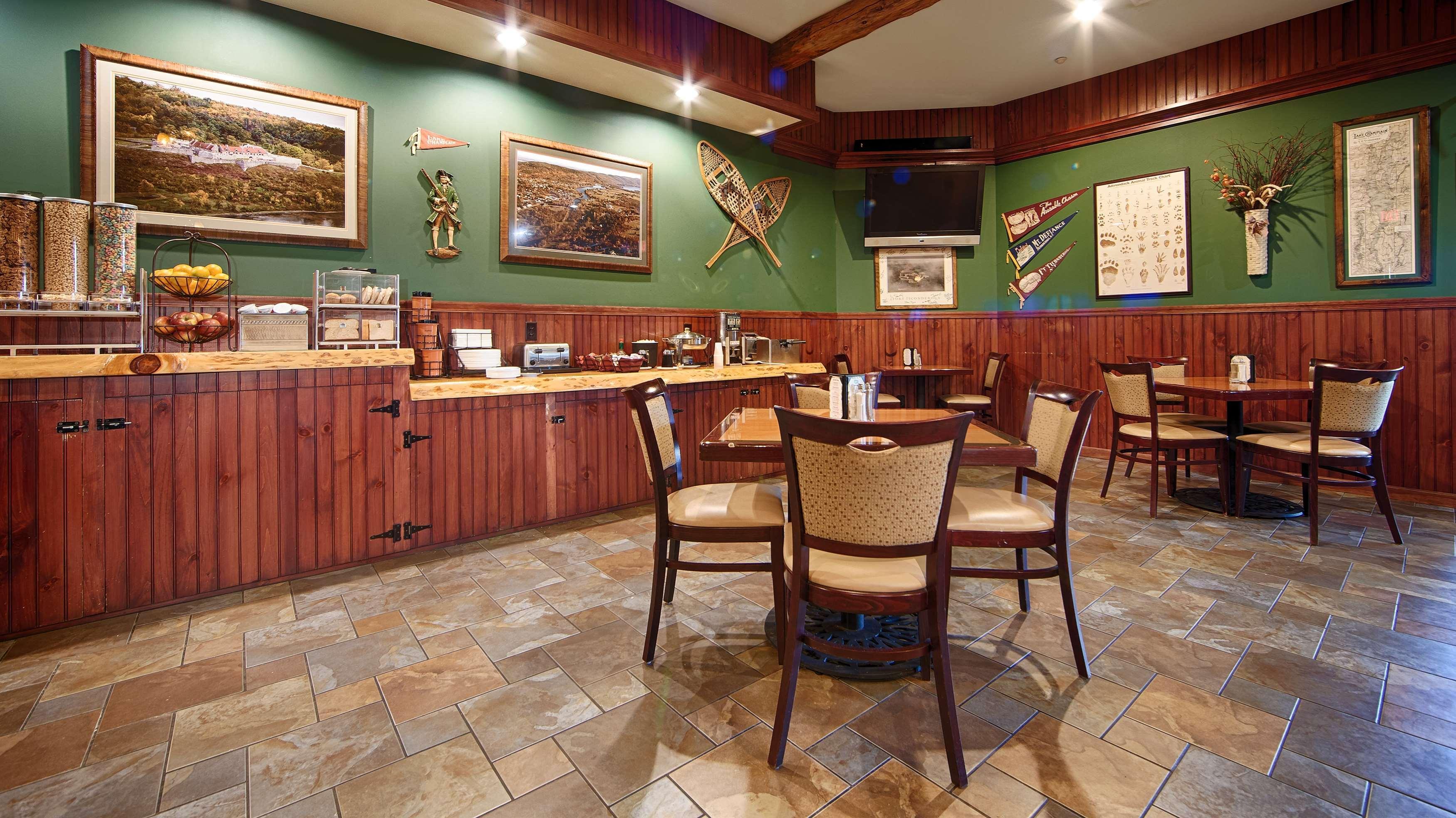 Best Western Plus Ticonderoga Exterior photo